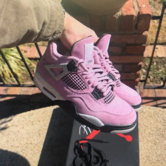 Jordan Air Jordan 4 “Orchid” - Picture 5 of 6